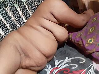 Look at this beautiful Indian couple's sexy sex tape!