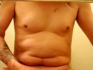 Detailed Jerking Off with Cock Ring Leading to Cumshot