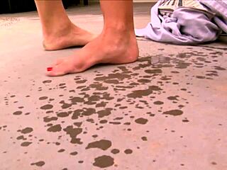 A mature woman reaches a powerful orgasm and ejaculates