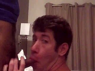 I watch my white boy sucking mexican cock in gay encounter