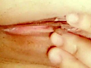 Milf Wajeeha in Amateur Homemade Scene