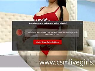 Anniecooperr shakes her big ass on webcam