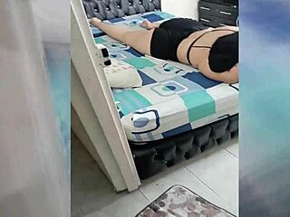 Amateur Chubby Wife with Big Ass Gets Eaten Out by Friend's Husband.