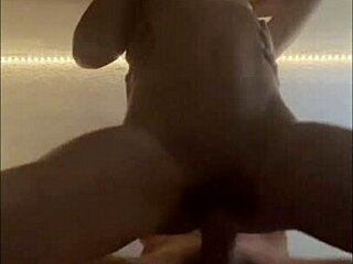 xxxhannah1 squirting all over that cock in wet pussy action