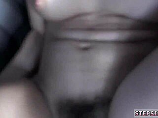 Feeling the joy of devirginizing the petite teen on my birthday with passionate licking and sex