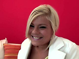 Sweet blonde girlfriend uses sexy feet for hot sex