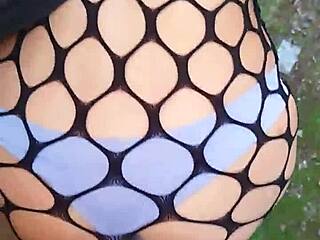 Krizia Tzunami sucks me in Pompeii streets!