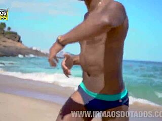 met a guy on the beach and had passionate encounter