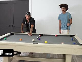 Jennifer White asks, 'want to fuck stepmom in missionary?'