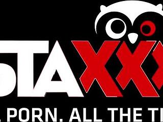 Sexy blonde passionately fingerfucks tight ass