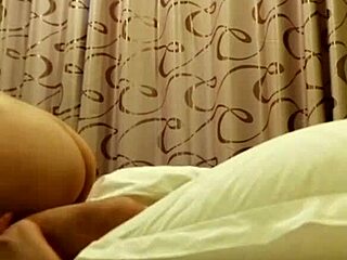 meeting a beautiful woman in chengdu qingyang district