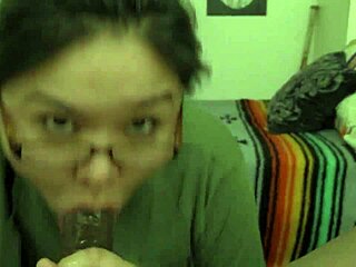 i give head in the barracks to that big cock