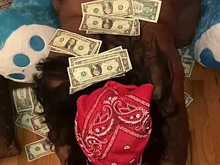 shabrim shakes ass for you in reality ebony scene