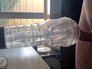 Man, I’m Addicted to Pounding My Fleshlight Hard