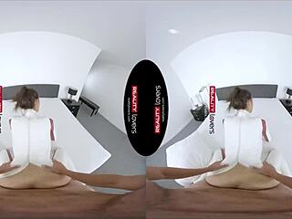 Petite 18+ Rides Latex Android In Intense VR