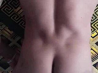 Light skinned nigerian guy wanks big dick and humps