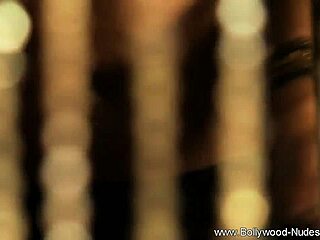 beauty from the far east dancing solo