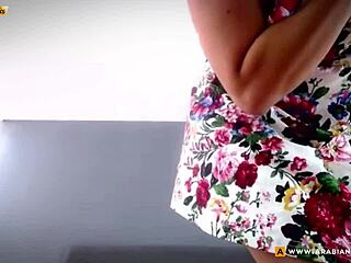 Wow! Two Muslim Lesbians in Hijabs on Webcam!