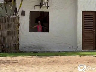 conheci um paulista no beach tennis e chamei pro meu quarto