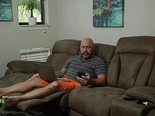 Ghostface fucker gives halloween surprise in pov doggystyle 😈