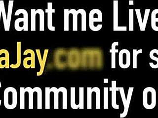 world famous milf sara jay licking jessica raynes' beautiful bare ass