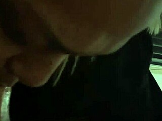 Morning blowjob: a great way to start the day