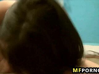 Amateur latina gets fucked in public bathroom