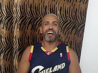 Pocahontas Carioca celebrates five years with bent-over anal threesome and ass-to-mouth action.