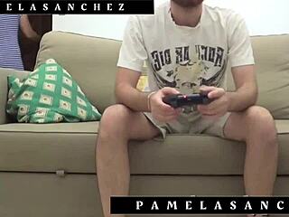 esa raja la abro con mi polla en segs… jesus sanchezx, mas en pamelasanchez eu