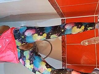 Pee N Close Up Dildo Masturbation In Gym Shower