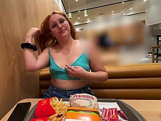 Trix Mendes, you wanted to fuck after eating?