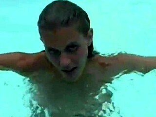 i watch my wife suck dick and get a huge cumshot on her face