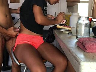 Mariangel Belle's tight pussy morning.