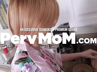 Massage your horny stepmother's pussy