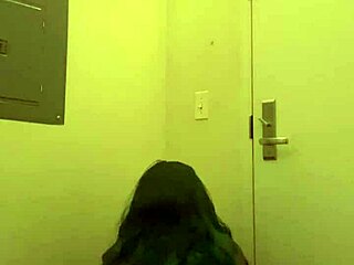 i'm shaking my big ass for you this new year