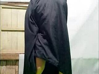 Amazing Dirty Woman Dances Naked To Indian Music Seductively