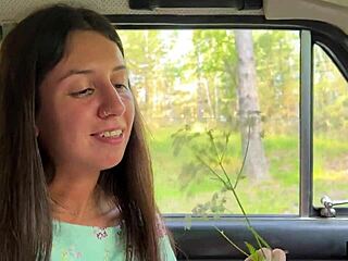 Public Pickup - Cute Girl Asked For A Ride In The Car And On A Dick