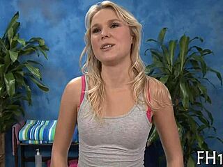 i feel relaxed during this massage session