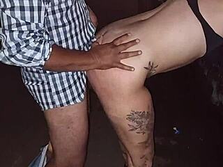 Milf Gives Pussy To Men On Street At Night