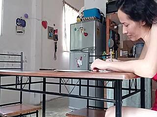 Sexy latina interrupts task for deep blowjob and cum swallow