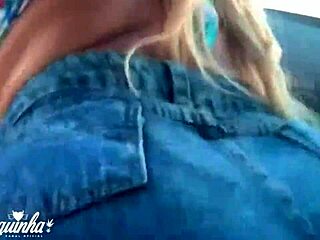 Curvy Brazilian MILF Wanessa Boyer Gets Horny and Licks Pussy to Orgasm Inside Uber