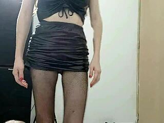 Stepsister convinced with rough homemade fuck