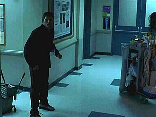 muscular lesbian bodybuilder squirts in hulk 2003 porn scene!