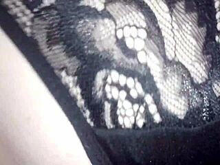 She rides the wet dick