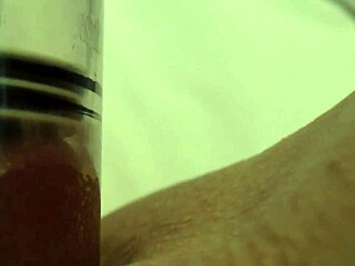 pumping my pussy hard on webcam, teen masturbation