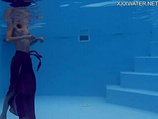 Tiny Hungarian teen 18+ hermione ganger shows tight pussy in pool