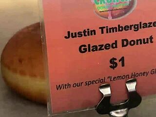 Lila's Friend Has Split Personality