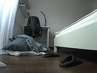 Wife cheats with stranger while husband works