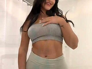 20min tight shorts and leggings 😍