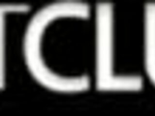 Does Lewd Milf Cum At Massage?